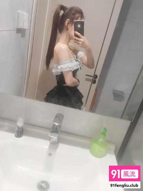 无锡丝袜小萝莉